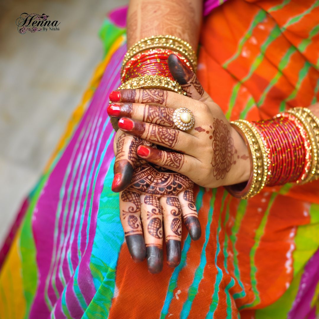 A Complete Guide: How to Start Mehndi Cone Making Business in India